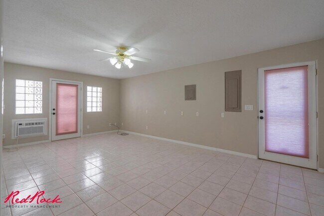 Building Photo - Spacious 6 Bedroom Home with a Balcony!