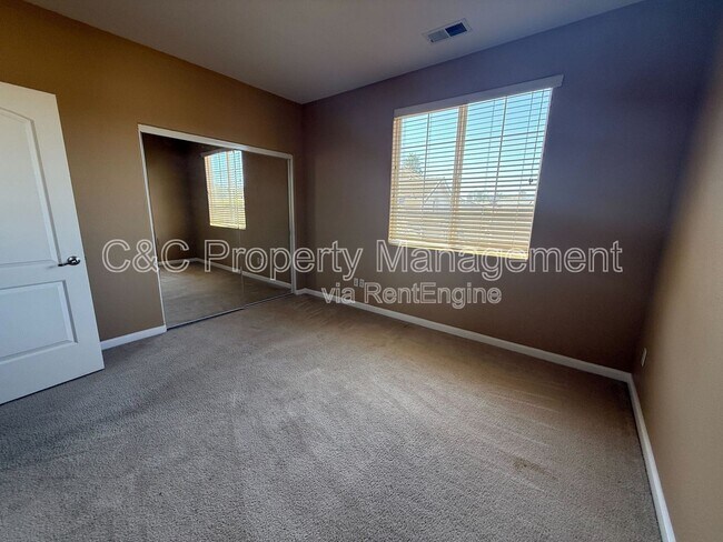 Building Photo - 1180 Pueblo Ct