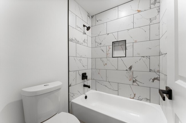 Building Photo - 8205 Carver Rd