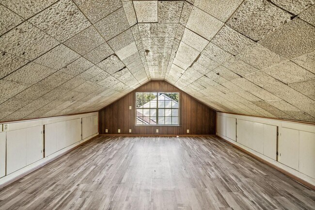 Building Photo - 3624 Winston Rd