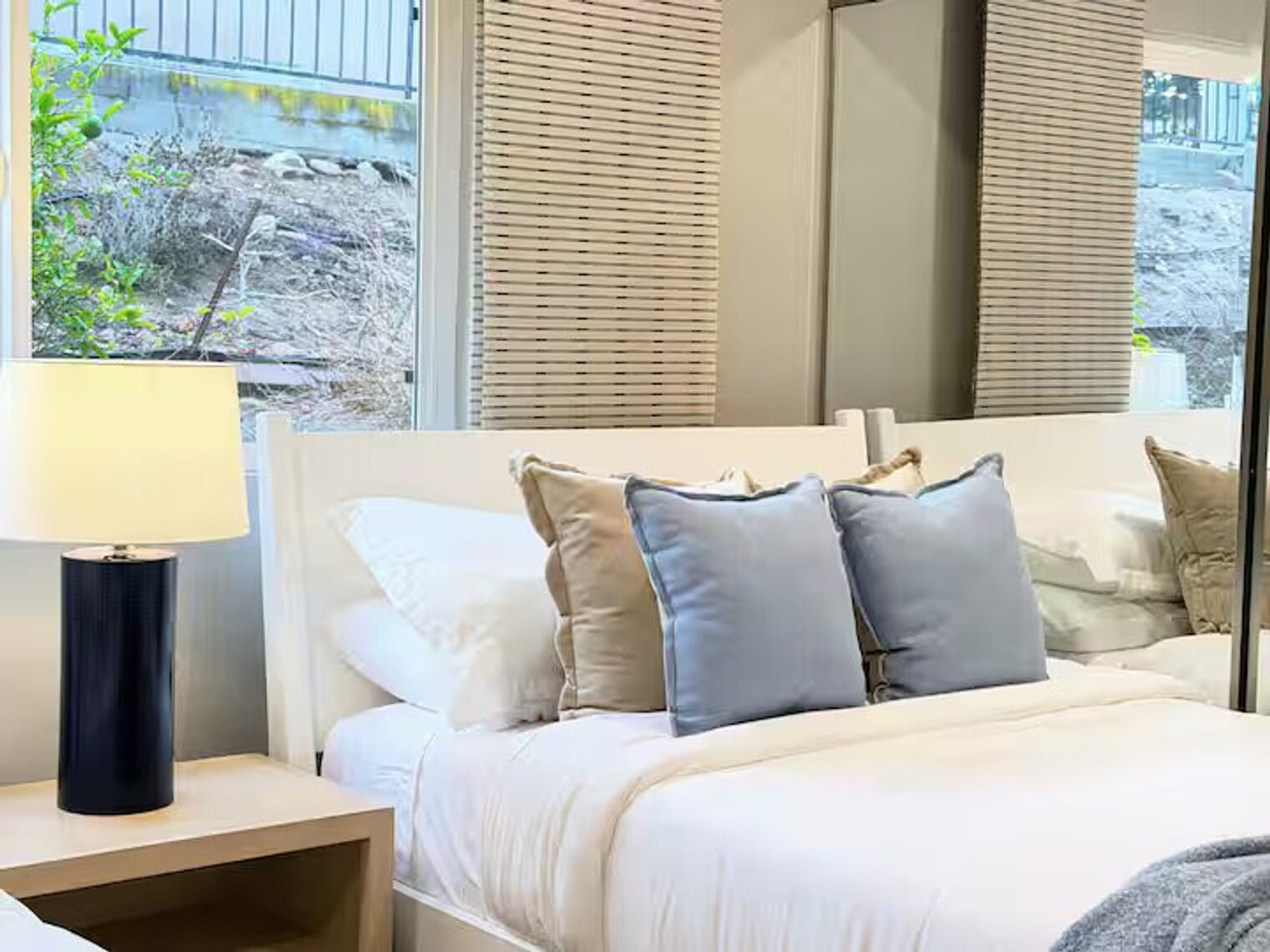 Building Photo - 5870 Cactus Way