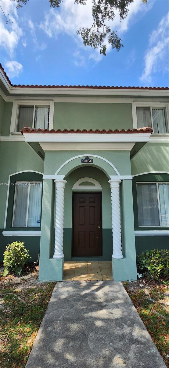 Primary Photo - 2466 SE 15th Pl