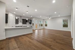 Building Photo - 1328 Westborough Ln