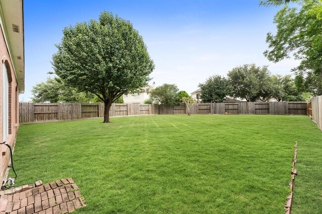 Building Photo - 12214 Elk Meadow Dr