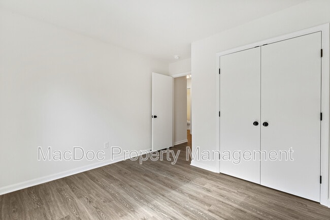 Building Photo - 38 Ocala Ln