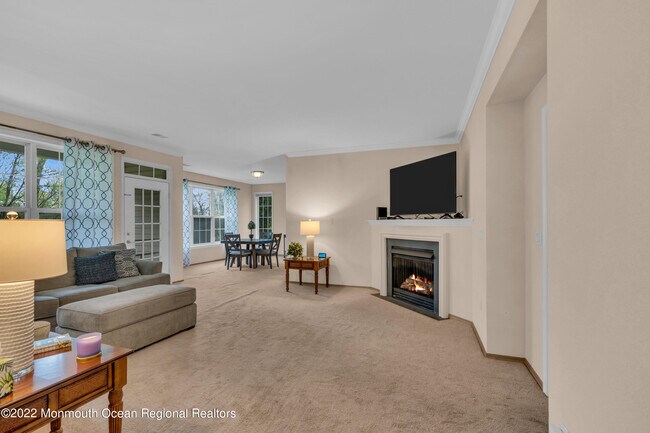 Building Photo - 548 St Andrews Pl