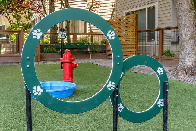 Building Photo - Wharfside Pointe