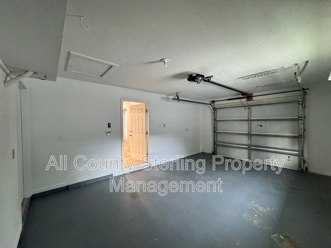 Building Photo - 7320 NW 21 Way