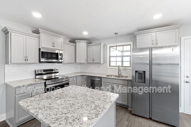 Building Photo - 1093 Winesap Rd