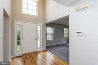 Building Photo - 105 Farrington Ct