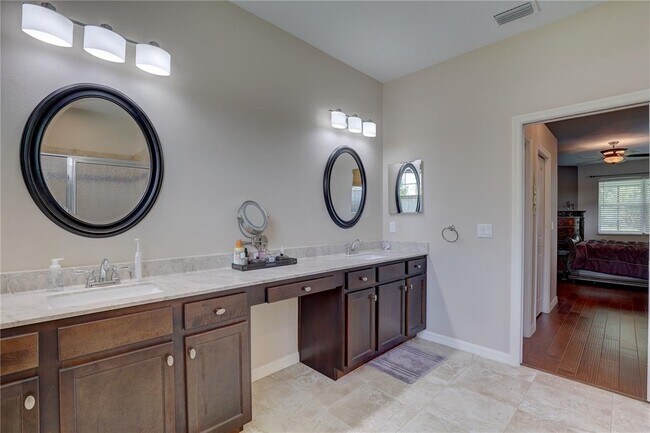 Building Photo - 3813 Salida Del Sol Dr