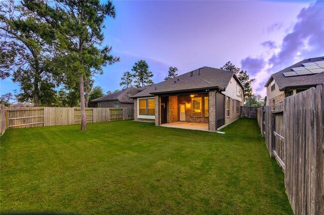 Building Photo - 16846 Olympic National Dr