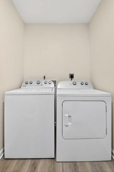 Building Photo - 857 W 3rd St