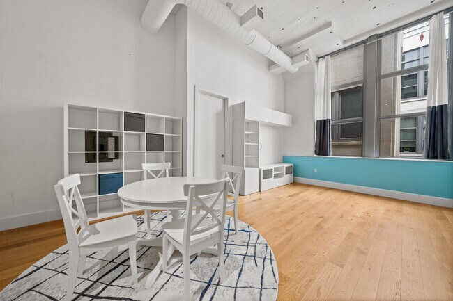 Building Photo - 50 Dey St