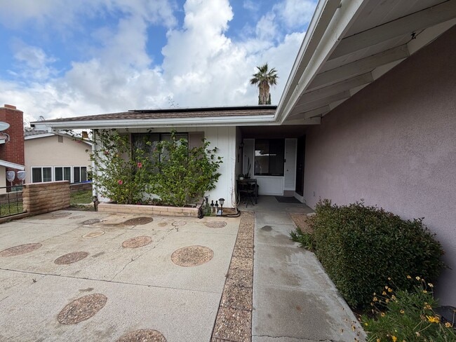 Building Photo - 3668 28th St E