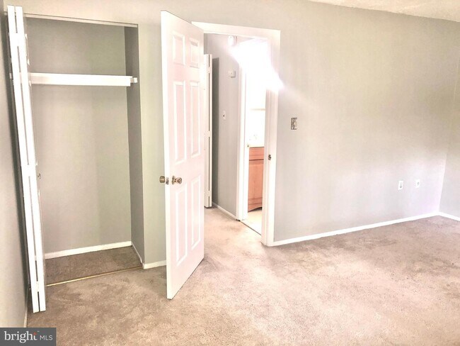 Building Photo - 1809 Snow Meadow Ln