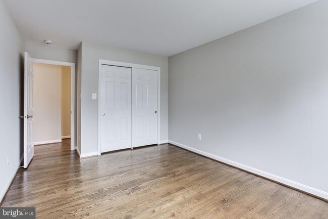 Building Photo - 2313 McGregor Ct