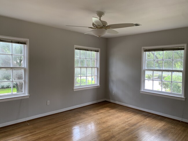 Upstairs Bedroom 2 - 2302 Southgate Blvd