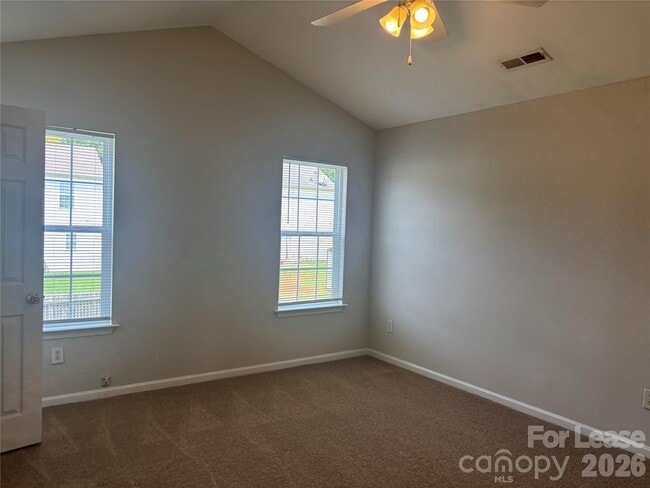Building Photo - 1426 Peach Park Ln