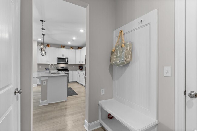 Building Photo - 863 Gammon Dr