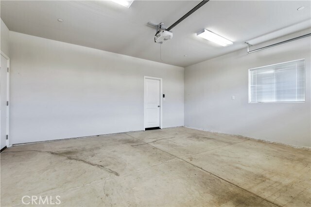 Building Photo - 351 Calle de Pueblo