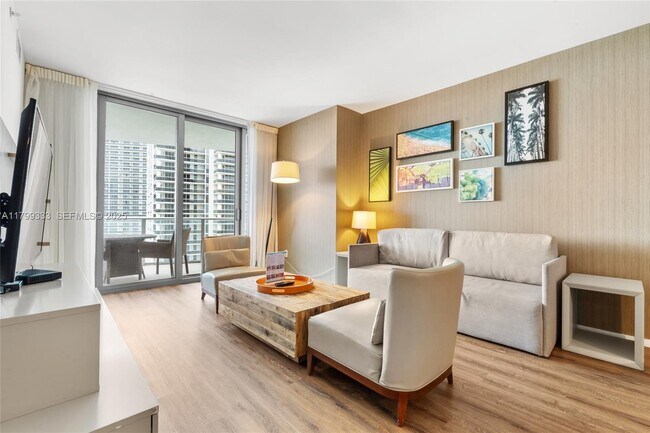 Building Photo - 4111 S Ocean Dr