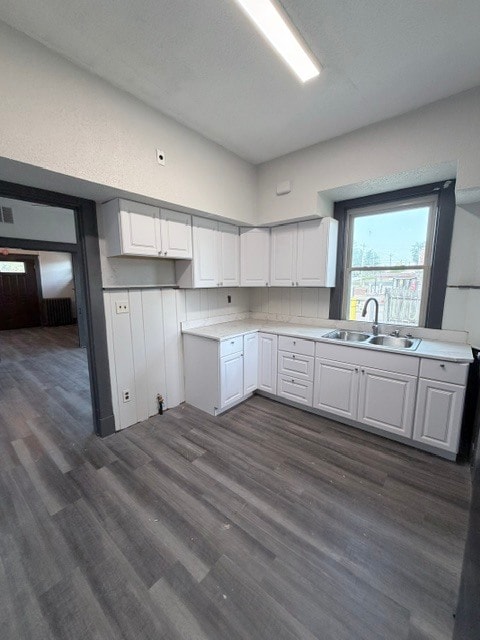 Kitchen - 6740 Montgomery Rd