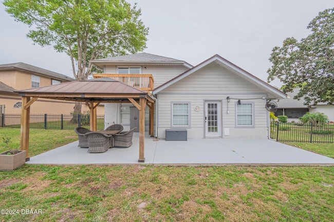 Building Photo - 6236 Clover Bend Dr