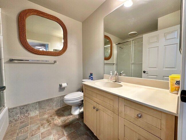 Building Photo - 3 Bedroom / 2 Bathroom Townhome in Kehalani Gardens! Small yard and pet friendly!