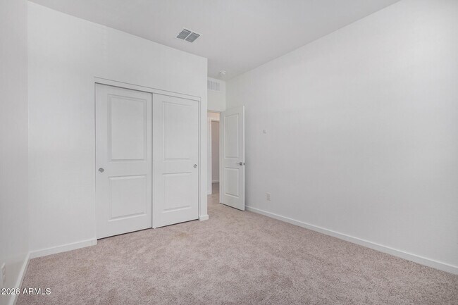 Building Photo - 16009 W Smoketree Dr