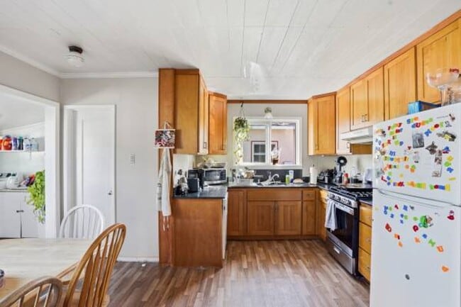 Building Photo - 811 Mission St