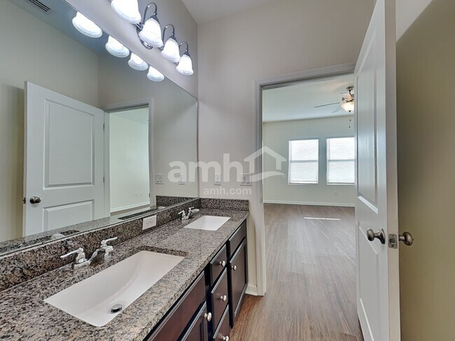 Building Photo - 11512 Pace Bend Ct