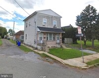 Building Photo - 184 S Roland St