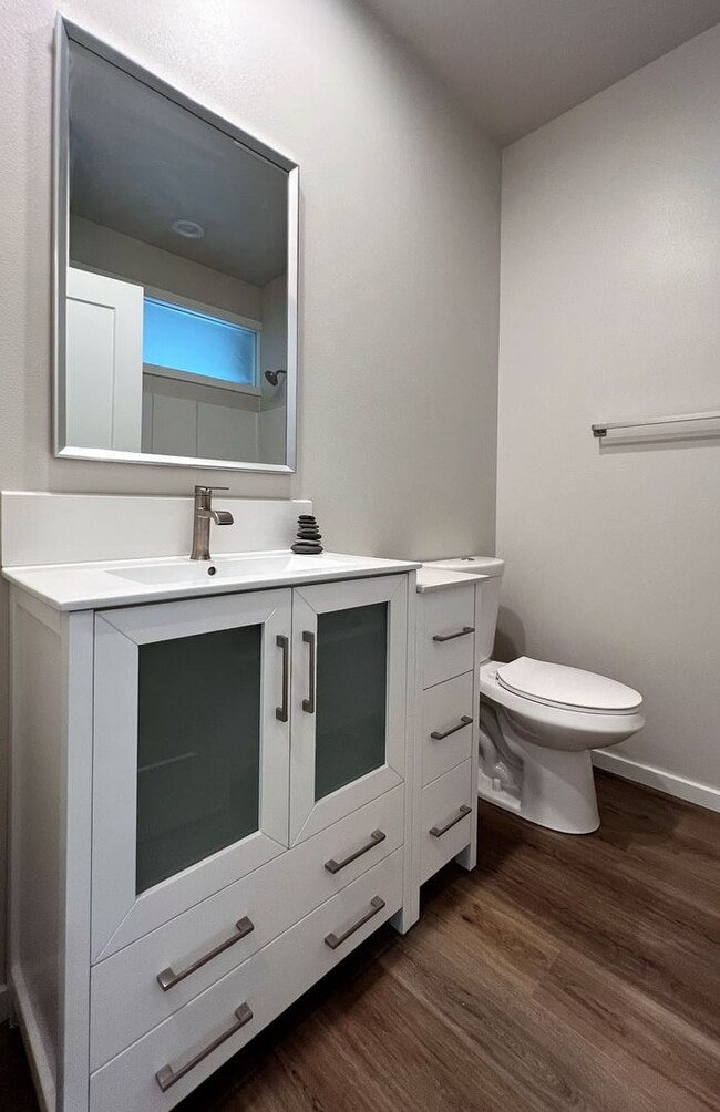 Building Photo - Rubi Townhomes