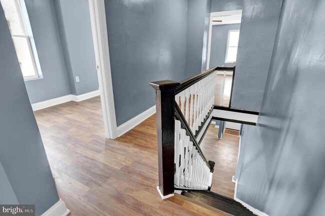 Building Photo - 426 N Belnord Ave