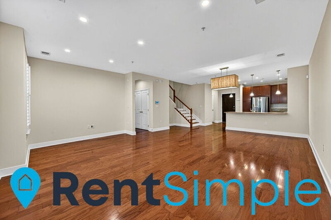 Building Photo - 1418 N Rhodes St