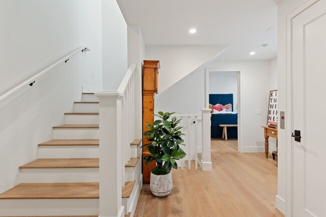 Building Photo - STUNNING  property for lease ~ Experience the Santa Barbara LIFE!