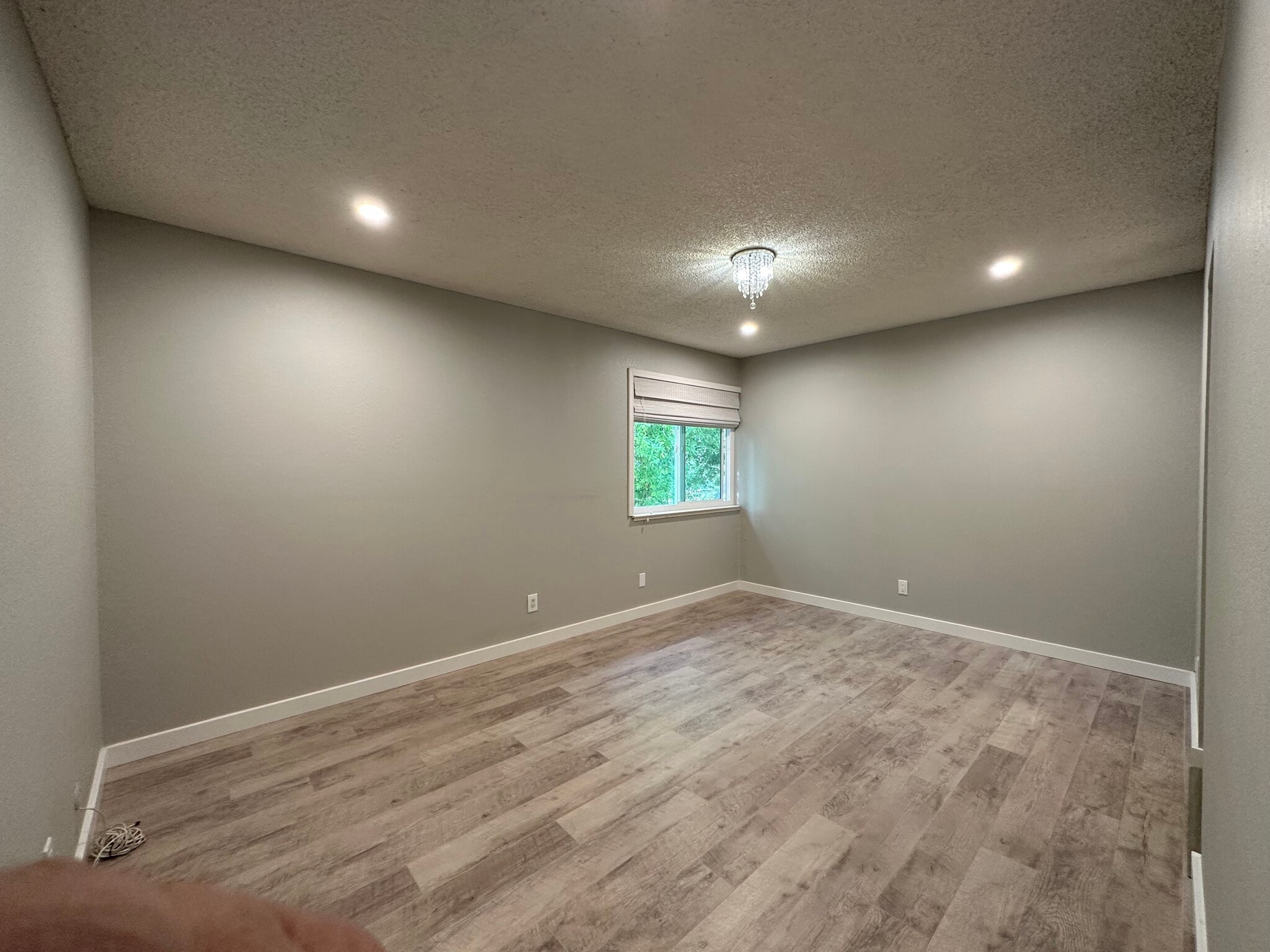 Building Photo - 1035 Delna Manor Ln
