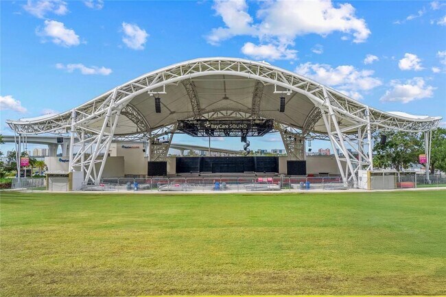 Building Photo - 331 Cleveland St