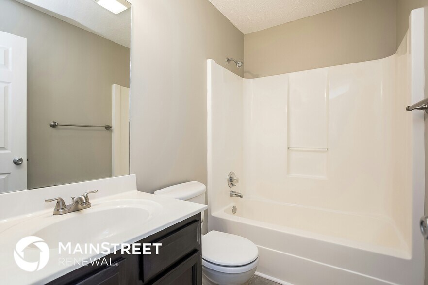 Building Photo - 5040 Springhouse Farm Rd