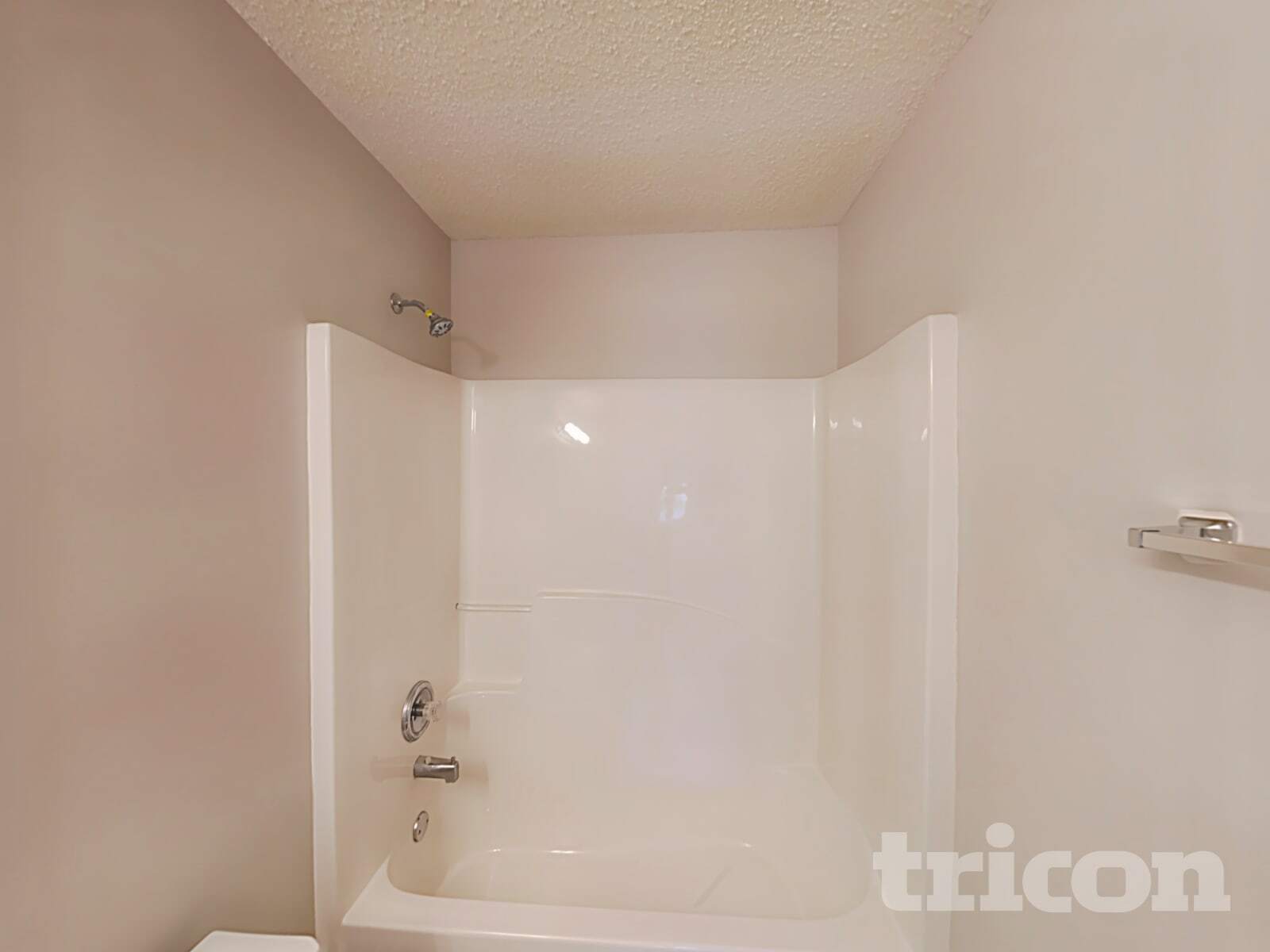 Building Photo - 232 Hillcrest Dr