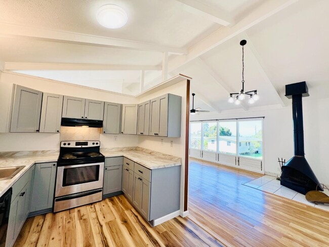 Building Photo - 66-1734 A Kawaihae Rd