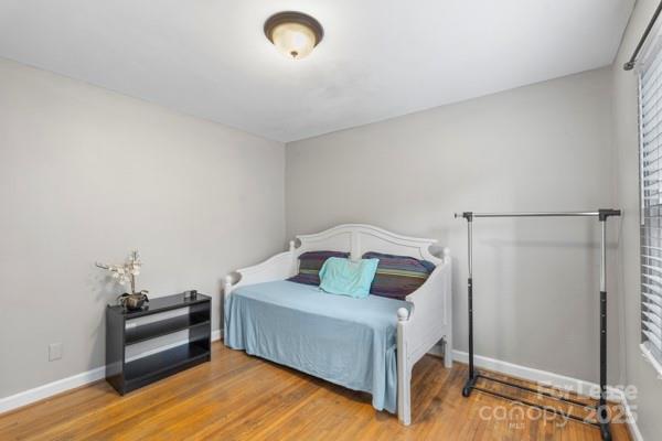 Building Photo - 918 McAlway Rd