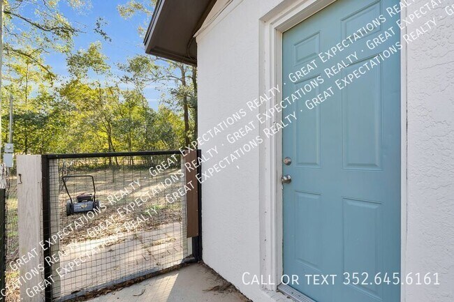 Building Photo - 1884 NE 77th St