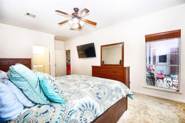 Building Photo - 2540 Pelican Dr