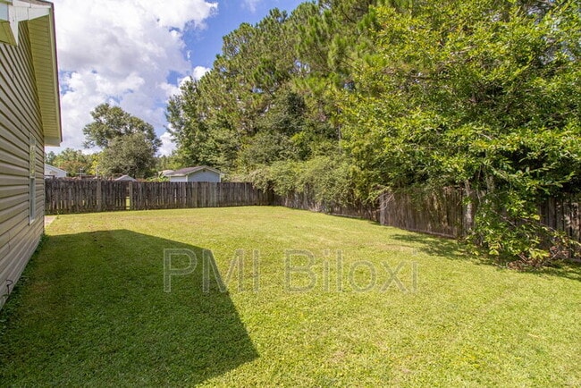 Building Photo - 14045 Dunnbarton Dr