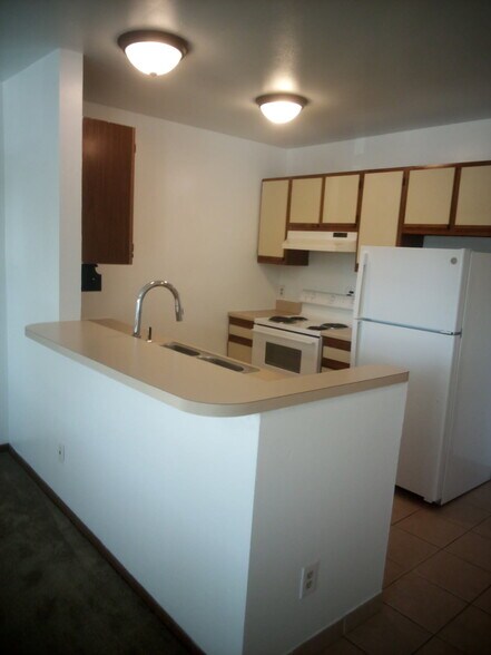 Primary Photo - 108 Sandstone Ct