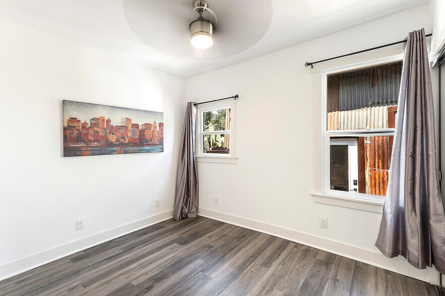 Building Photo - 2522 Gleason Ave