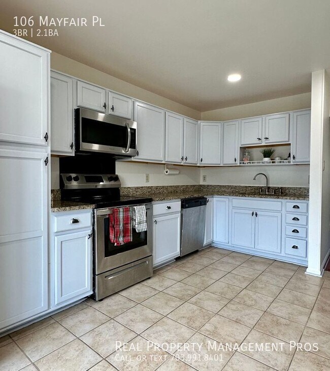 Building Photo - 106 Mayfair Pl