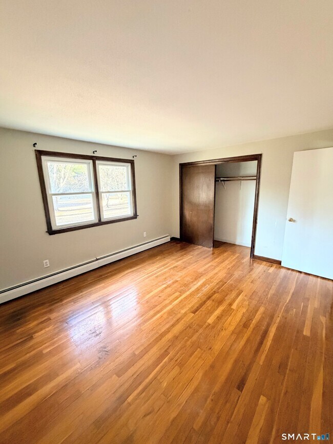 Building Photo - 195 Wall St